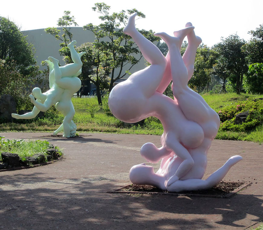 Jeju Loveland: развратные скульптуры аморального парка.